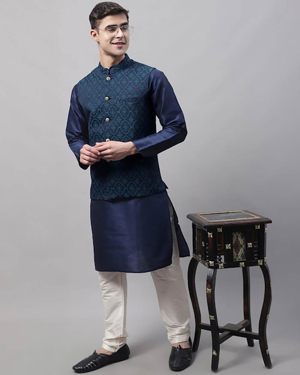 Jompers Men Woven Design Nehru Jacket