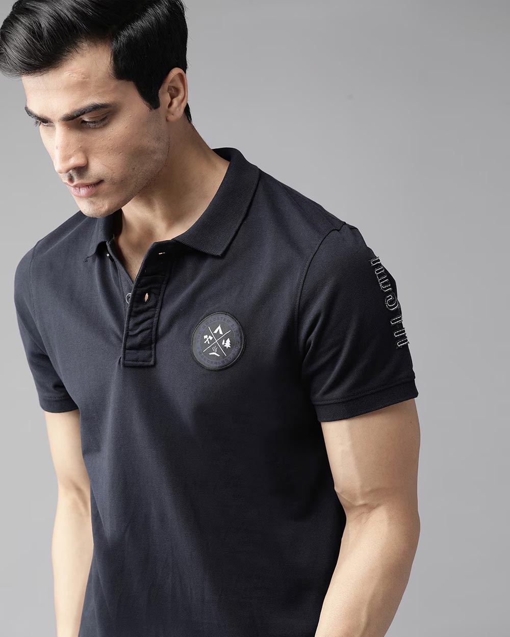 Roadster The Lifestyle Co Men Navy Blue Solid Polo Collar T-shirt