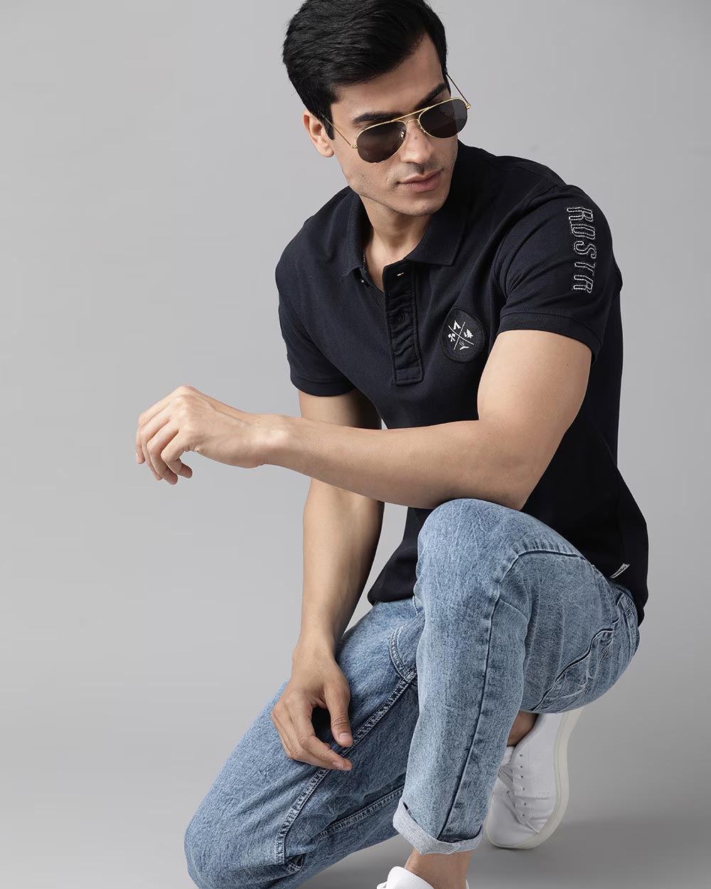 Roadster The Lifestyle Co Men Navy Blue Solid Polo Collar T-shirt